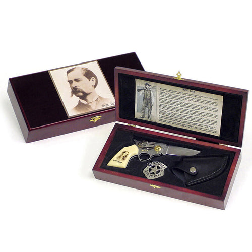 Wyatt Earp Pistol Gun Knife W/ Sheath and Badge Collectors Set